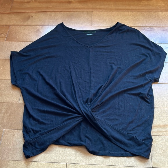 American Eagle Outfitters Tops - American Eagle Knot Shirt